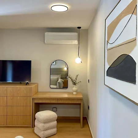 4-br Sleeps 16 With Hot Tub Pool & Parking Βίλα